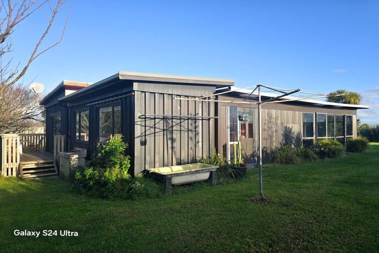 Photo of property in 564a Pukehina Parade, Pukehina, Te Puke, 3189