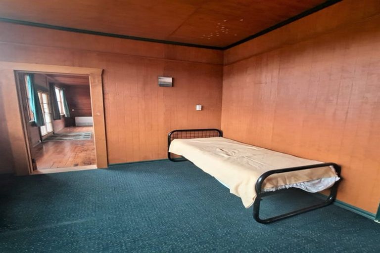 Photo of property in 2270 Papatowai Highway, Maclennan, Owaka, 9586