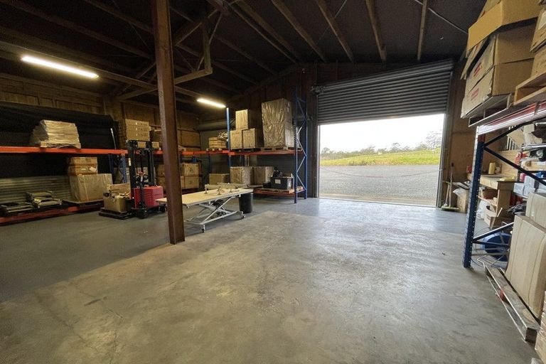 Photo of property in 92 Waimate Road North, Kerikeri, 0293