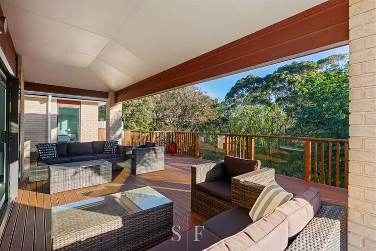 Photo of property in 22 Fairway Oaks Drive, Waikanae Beach, Waikanae, 5036