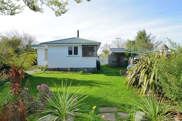 Photo of property in 8 Lee Street, Southbridge, 7602