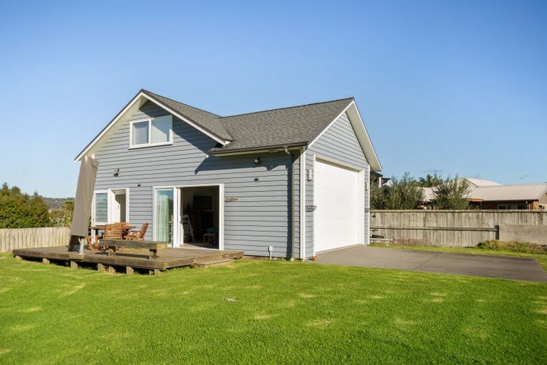 Photo of property in 305 Cook Drive, Whitianga, 3510