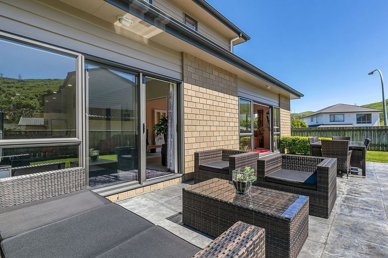 Photo of property in 3 Didsbury Grove, Churton Park, Wellington, 6037