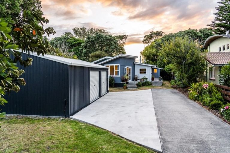 Photo of property in 604 Pukehina Parade, Pukehina, Te Puke, 3189