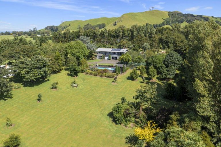 Photo of property in 52 Te Puke Highway, Kairua, Te Puke, 3187