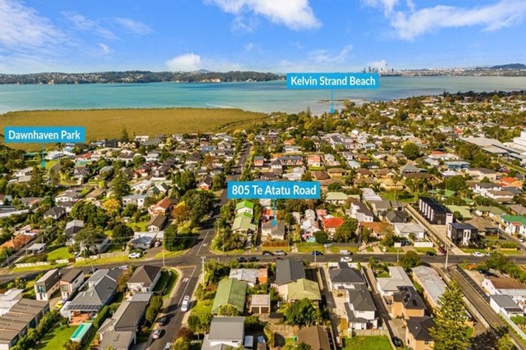 Photo of property in 805 Te Atatu Road, Te Atatu Peninsula, Auckland, 0610