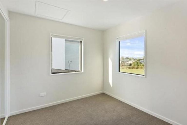 Photo of property in 12 Torbeg Lane, Broomfield, Christchurch, 8042