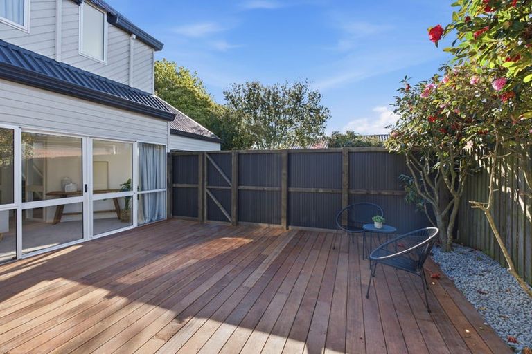 Photo of property in 139 Memorial Avenue, Burnside, Christchurch, 8053