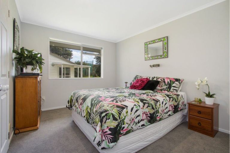 Photo of property in 204e Beach Road, Katikati, 3178