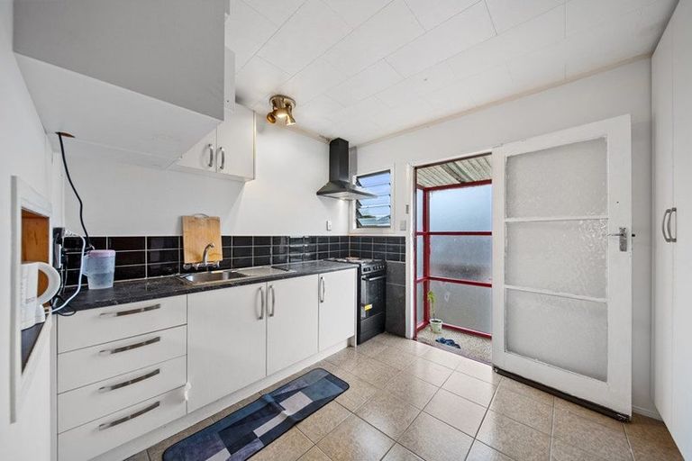 Photo of property in 1/8 Maunu Road, Papatoetoe, Auckland, 2025