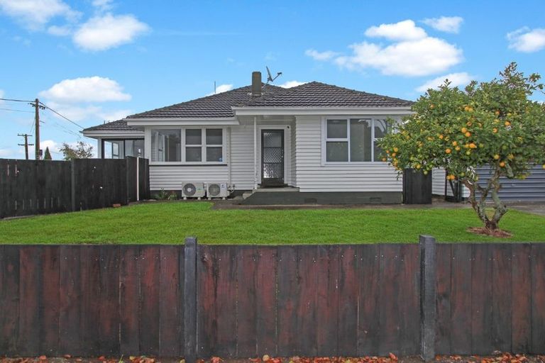 Photo of property in 5 Minifie Avenue, Melville, Hamilton, 3206