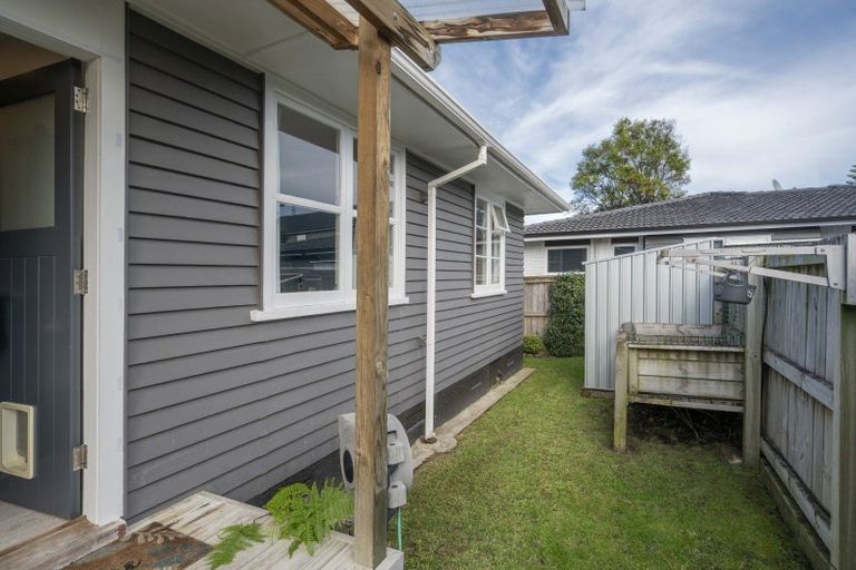 Photo of property in 3b Stirling Grove, Greerton, Tauranga, 3112