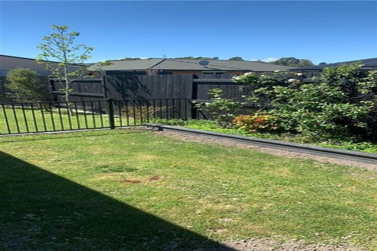 Photo of property in 21b Chestnut Close, Kelvin Grove, Palmerston North, 4414
