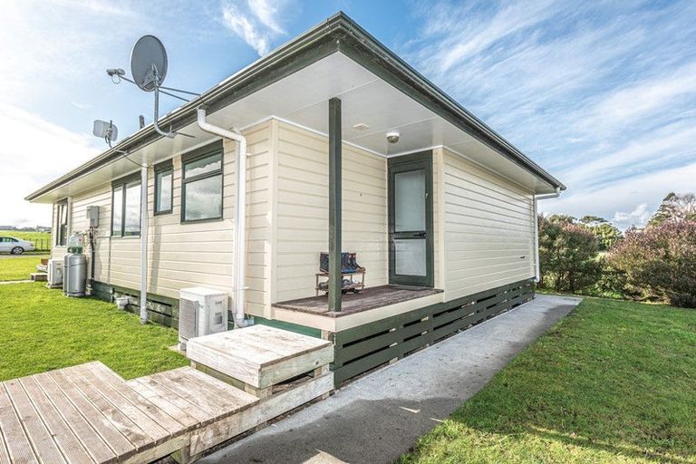 Photo of property in 15 Rangitatau Road West, Pakaraka, Wanganui, 4574