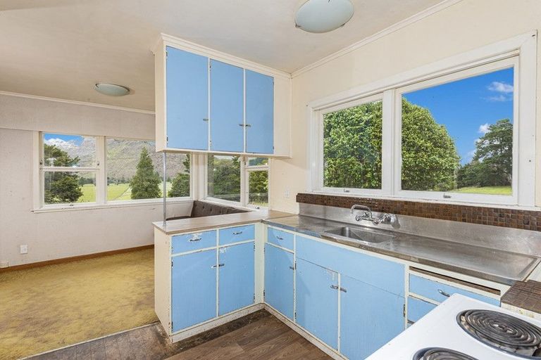 Photo of property in 3659 Mangakahia Road, Pakotai, Whangarei, 0172