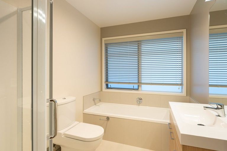 Photo of property in 61 Mortlake Heights, Pyes Pa, Tauranga, 3112