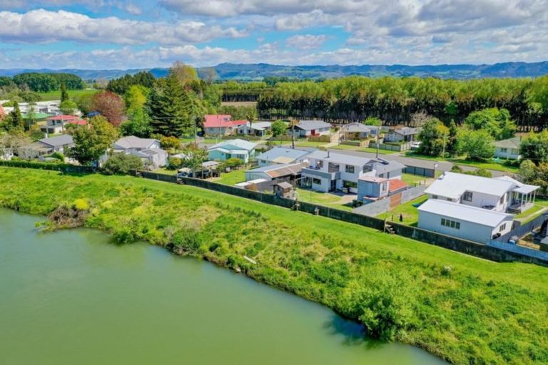 Photo of property in 97 College Road, Edgecumbe, 3120