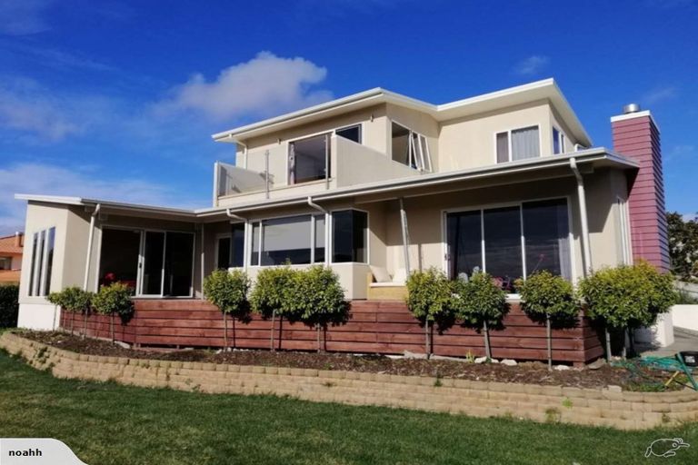 Photo of property in 68 Rochfort Road, Havelock North, 4130