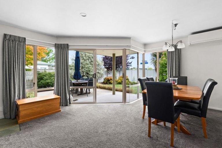 Photo of property in 34 Avondale Road, Taradale, Napier, 4112