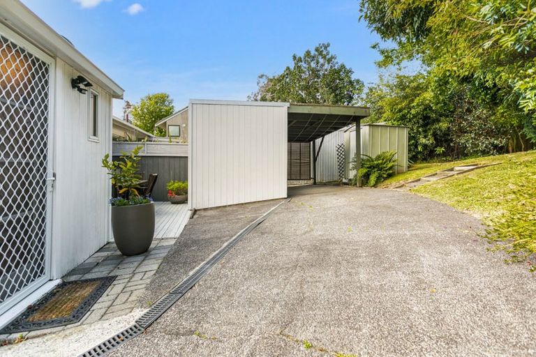 Photo of property in 2/67 Brigantine Drive, Beach Haven, Auckland, 0626