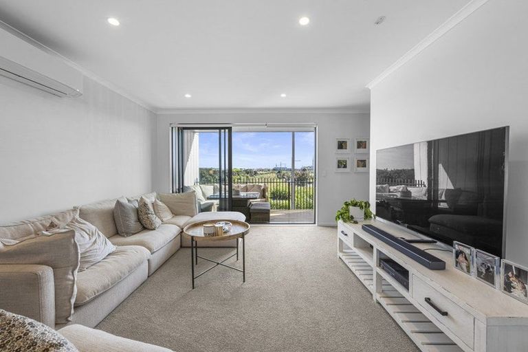 Photo of property in 41 Bonnette Road, Flat Bush, Auckland, 2019