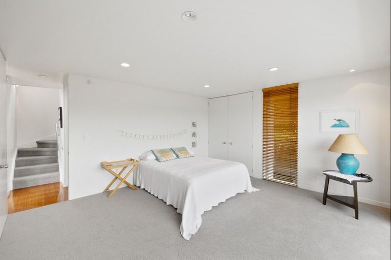 Photo of property in 20 Highland Lass Place, Langs Beach, Waipu, 0582