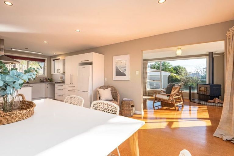 Photo of property in 39a Main Road, Redcliffs, Christchurch, 8081