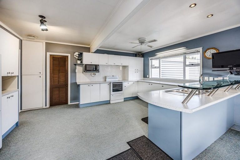 Photo of property in 15 Fields Road, Manurewa, Auckland, 2102