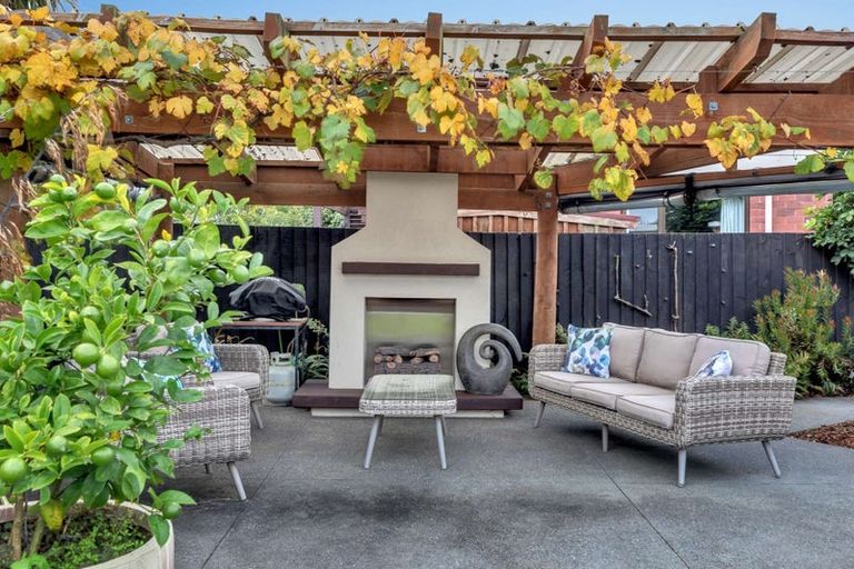 Photo of property in 36 Kirsten Place, Parklands, Christchurch, 8083