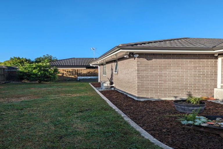Photo of property in 18 Edgeview Crescent, Fitzroy, Hamilton, 3206