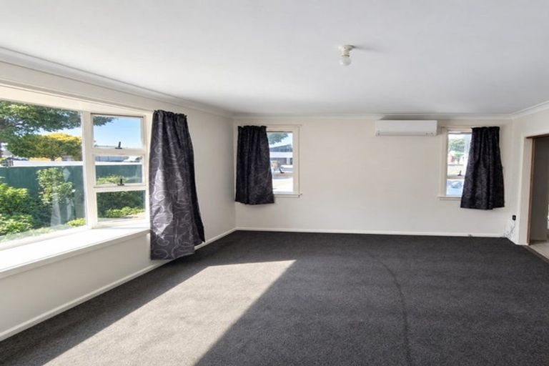 Photo of property in 128 Main South Road, Sockburn, Christchurch, 8042
