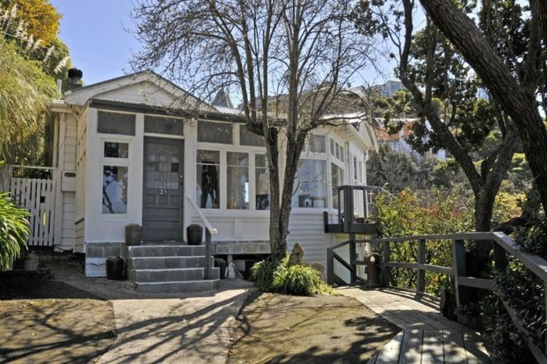 Photo of property in 23 Frandi Street, Thorndon, Wellington, 6011