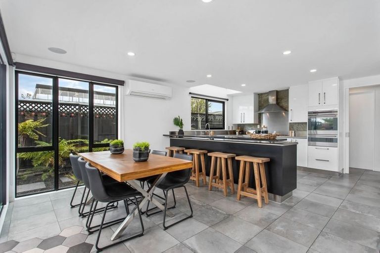 Photo of property in 15 Jane Deans Close, Riccarton, Christchurch, 8011