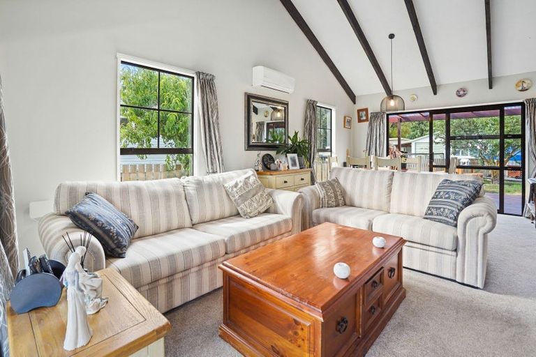 Photo of property in 12 Reeves Street, Cheviot, 7310