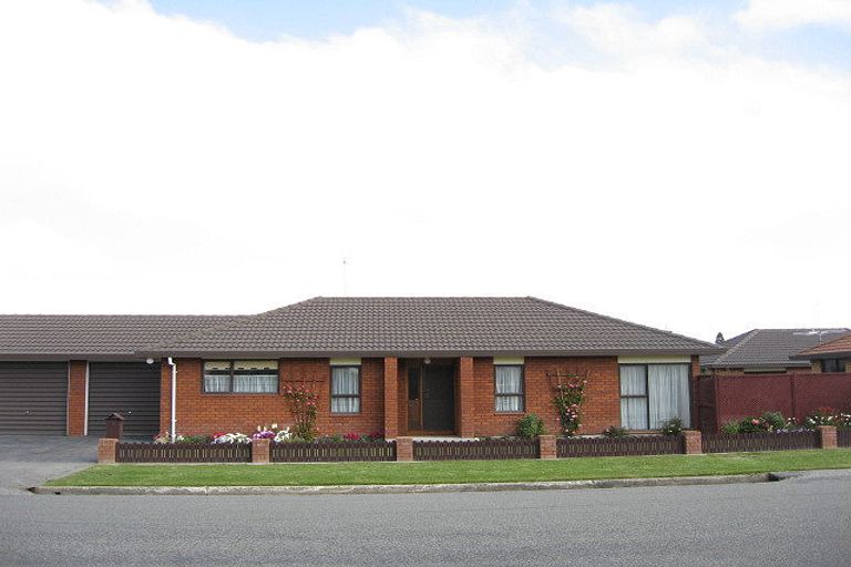 Photo of property in 3 Buckham Street, Rangiora, 7400