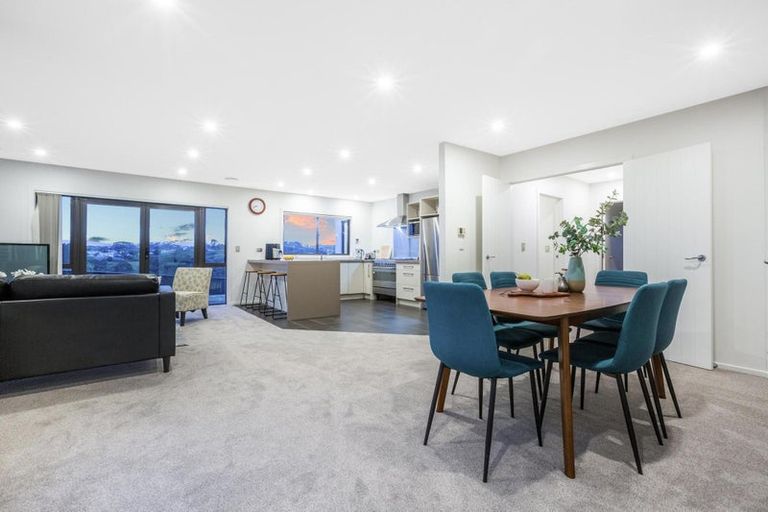 Photo of property in 84 Te Puia Drive, Aotea, Porirua, 5024