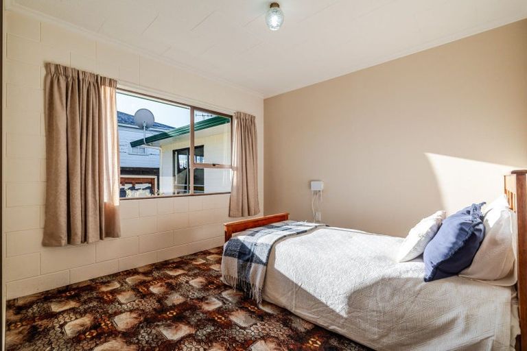 Photo of property in 16 Baring Street, Bunnythorpe, Palmerston North, 4481