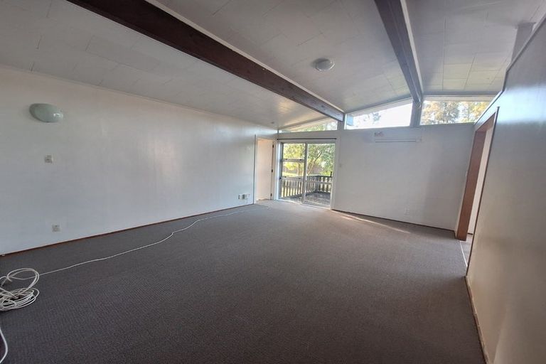 Photo of property in 11 Zelda Avenue, Clover Park, Auckland, 2023