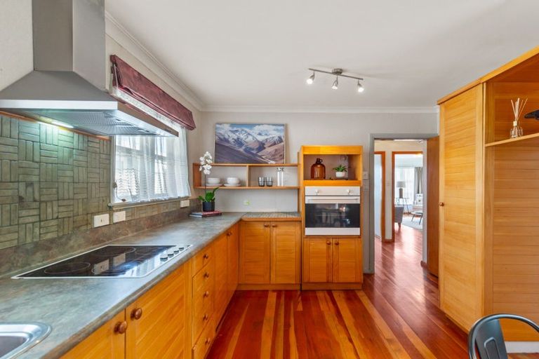 Photo of property in 6 Chester Street, Levin, 5510