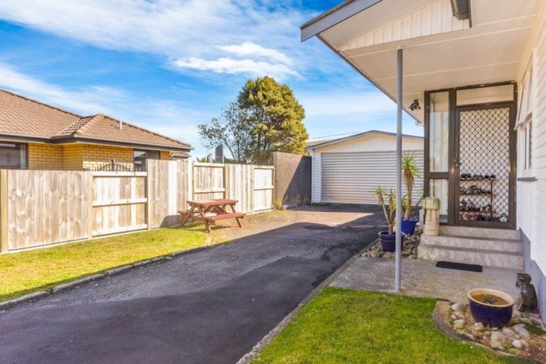 Photo of property in 55 Mears Road, St Andrews, Hamilton, 3200