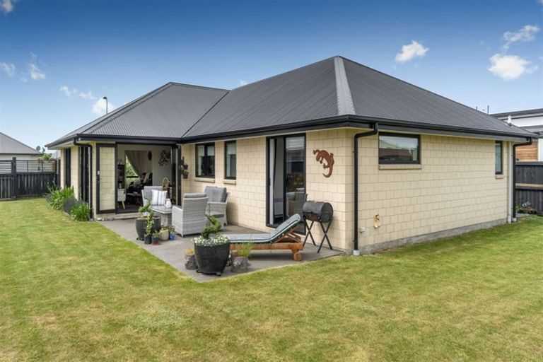 Photo of property in 7 Genoa Avenue, Rolleston, 7614