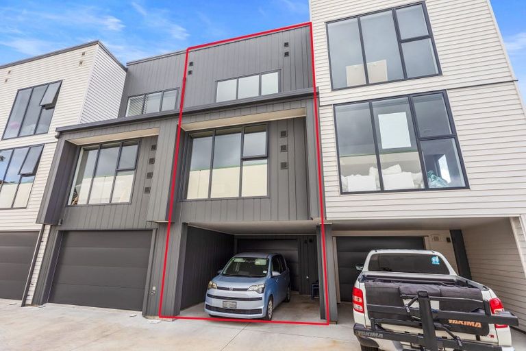 Photo of property in 11/29 Montgomery Road, Judea, Tauranga, 3110