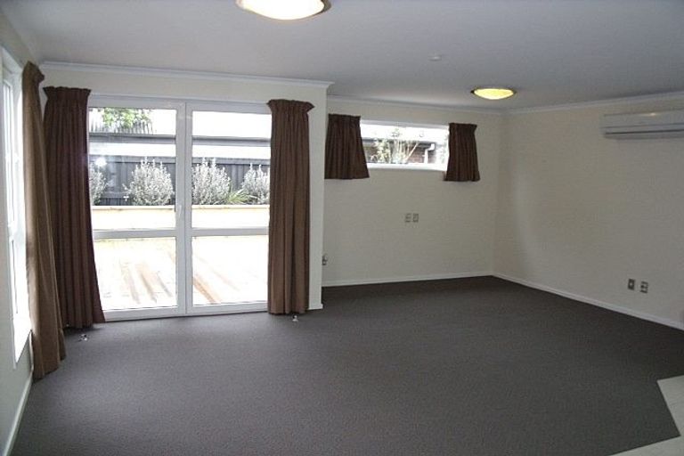 Photo of property in 537 Gloucester Street, Linwood, Christchurch, 8011