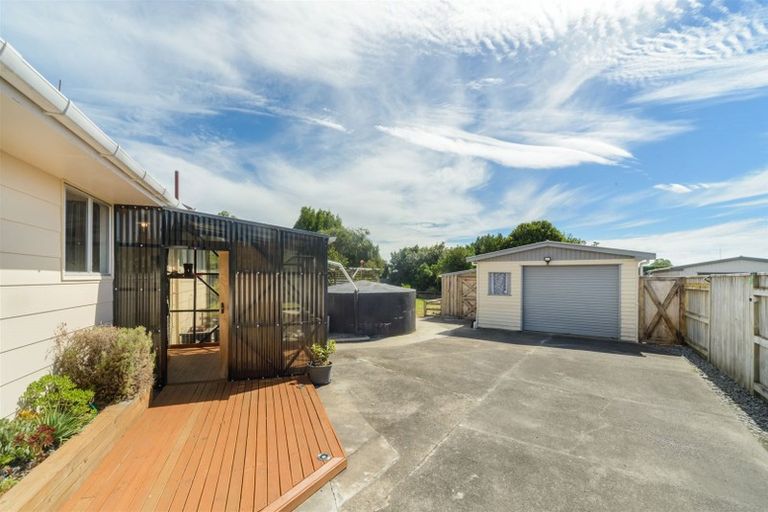 Photo of property in 33 Trent Street, Rongotea, 4476