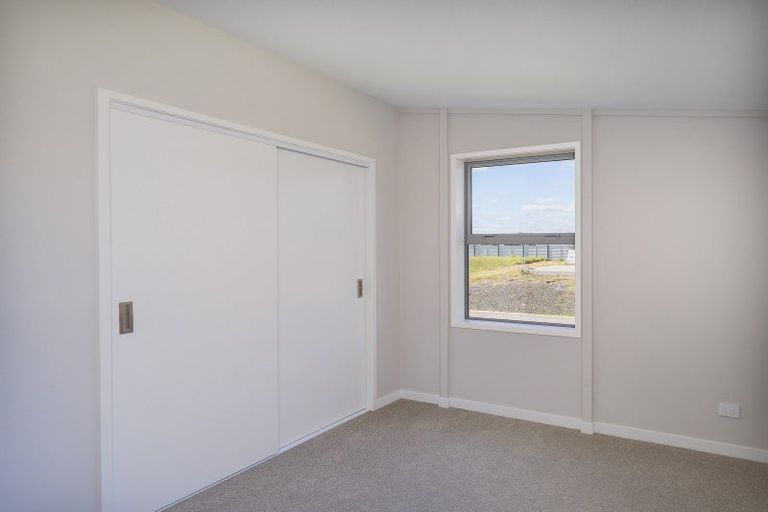 Photo of property in 8 Ngaroma Crescent, Whitianga, 3510