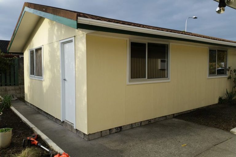 Photo of property in 53 Wynyard Crescent, Tamatea, Napier, 4112