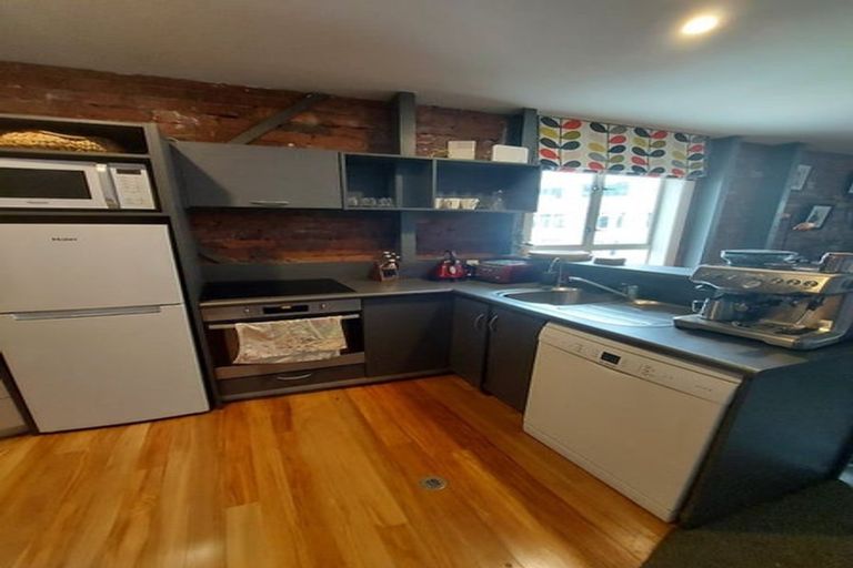 Photo of property in Columbia Apartments, 19/32 Cuba Street, Te Aro, Wellington, 6011