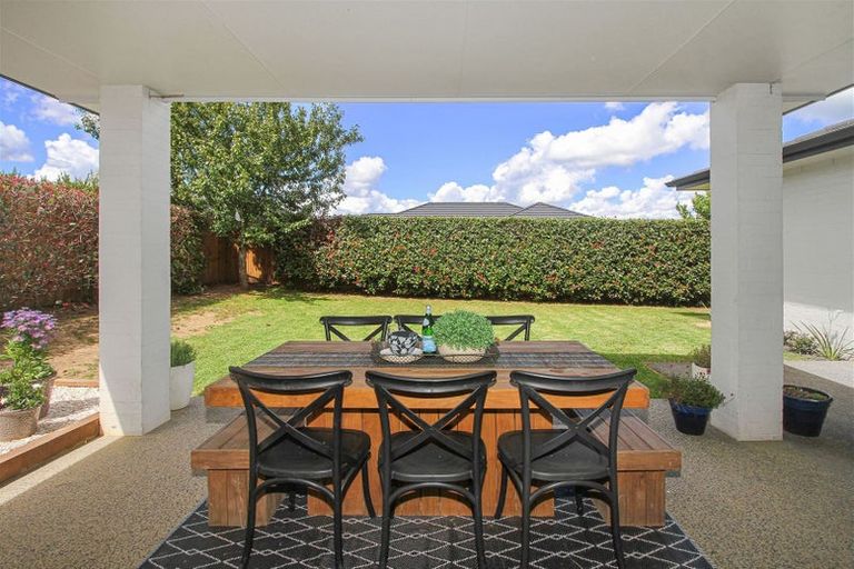 Photo of property in 176 Helenslee Road, Pokeno, 2472