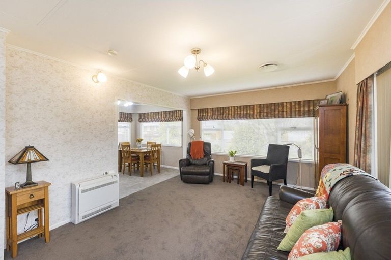Photo of property in 10 Kennedy Avenue, Feilding, 4702