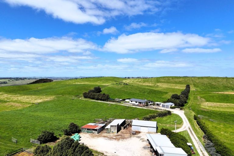 Photo of property in Rehutai Road, Baylys Beach, Dargaville, 0377